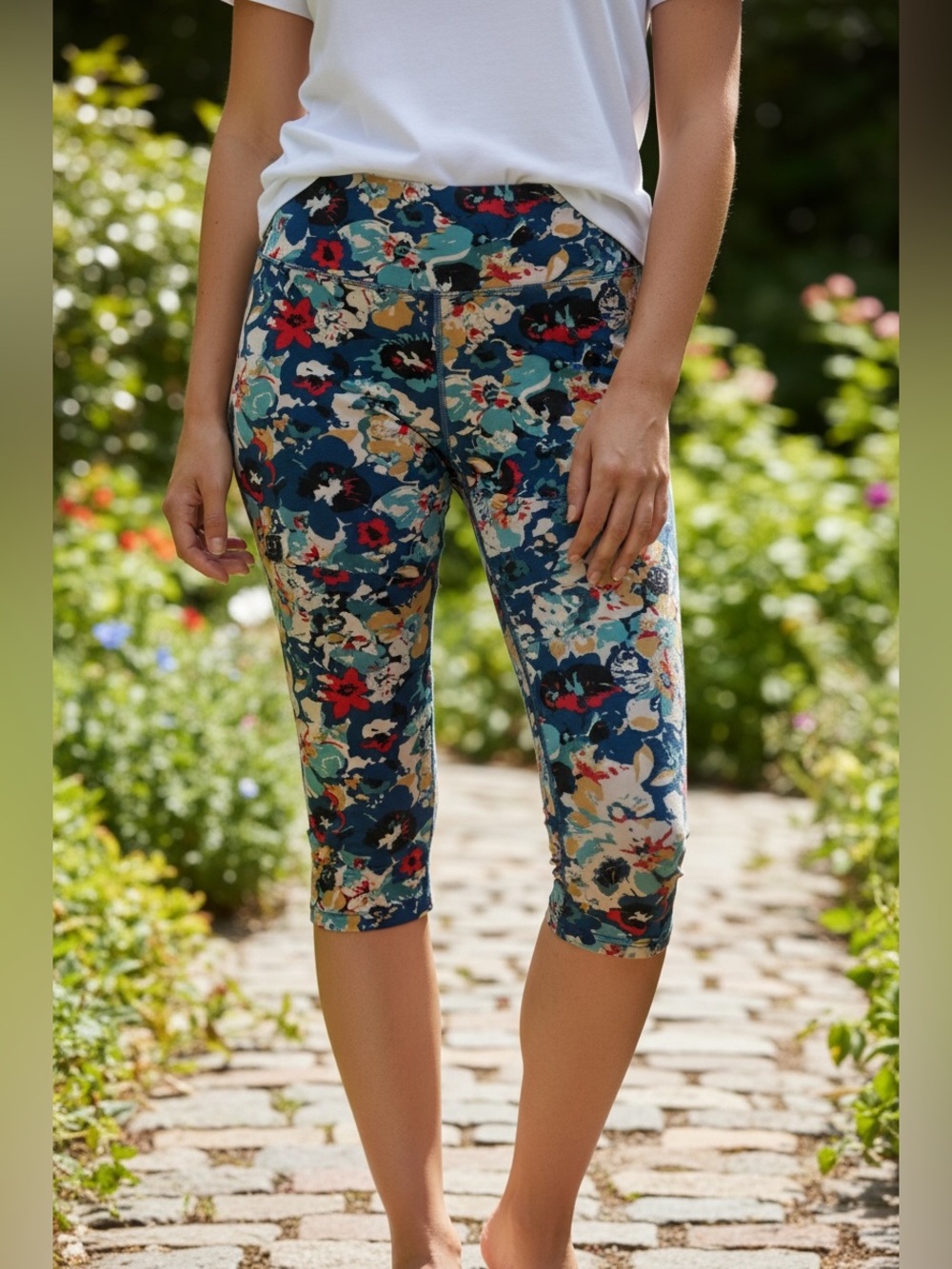 Floral Capri Leggings - Teal & Multicolor